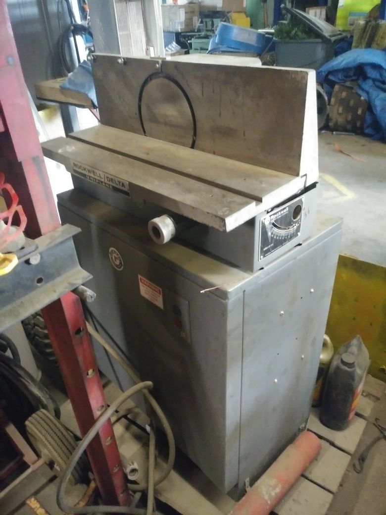 Rockwell/delta Uniplane