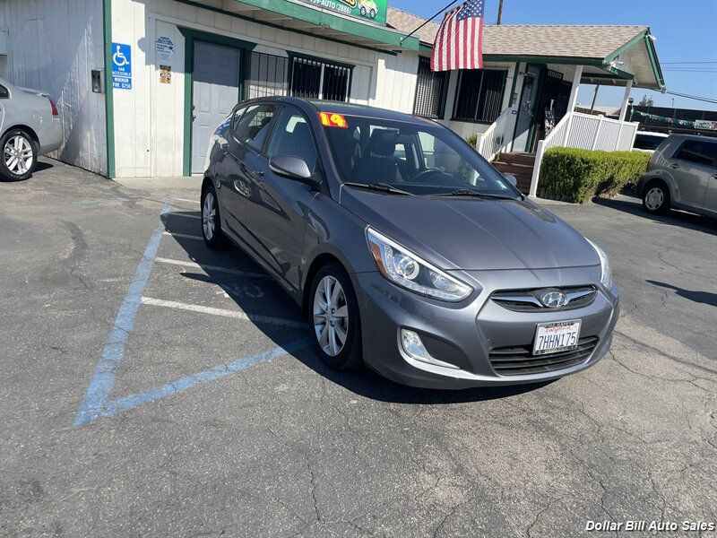 2014 Hyundai ACCENT SE