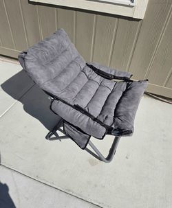 Folding Padded Lounge Chair Gray