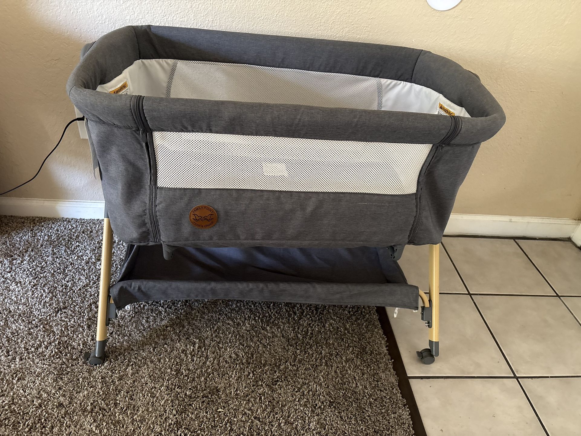 Baby Crib With Extra Storage Space