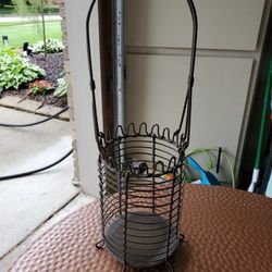 Metal Wine Holder