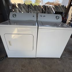 Washer And Dryer Electric Whirlpool Set 
