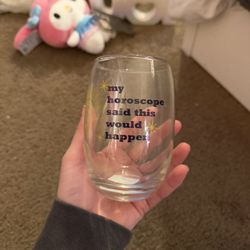 horoscope wine glass 