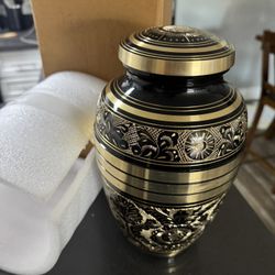 Urn