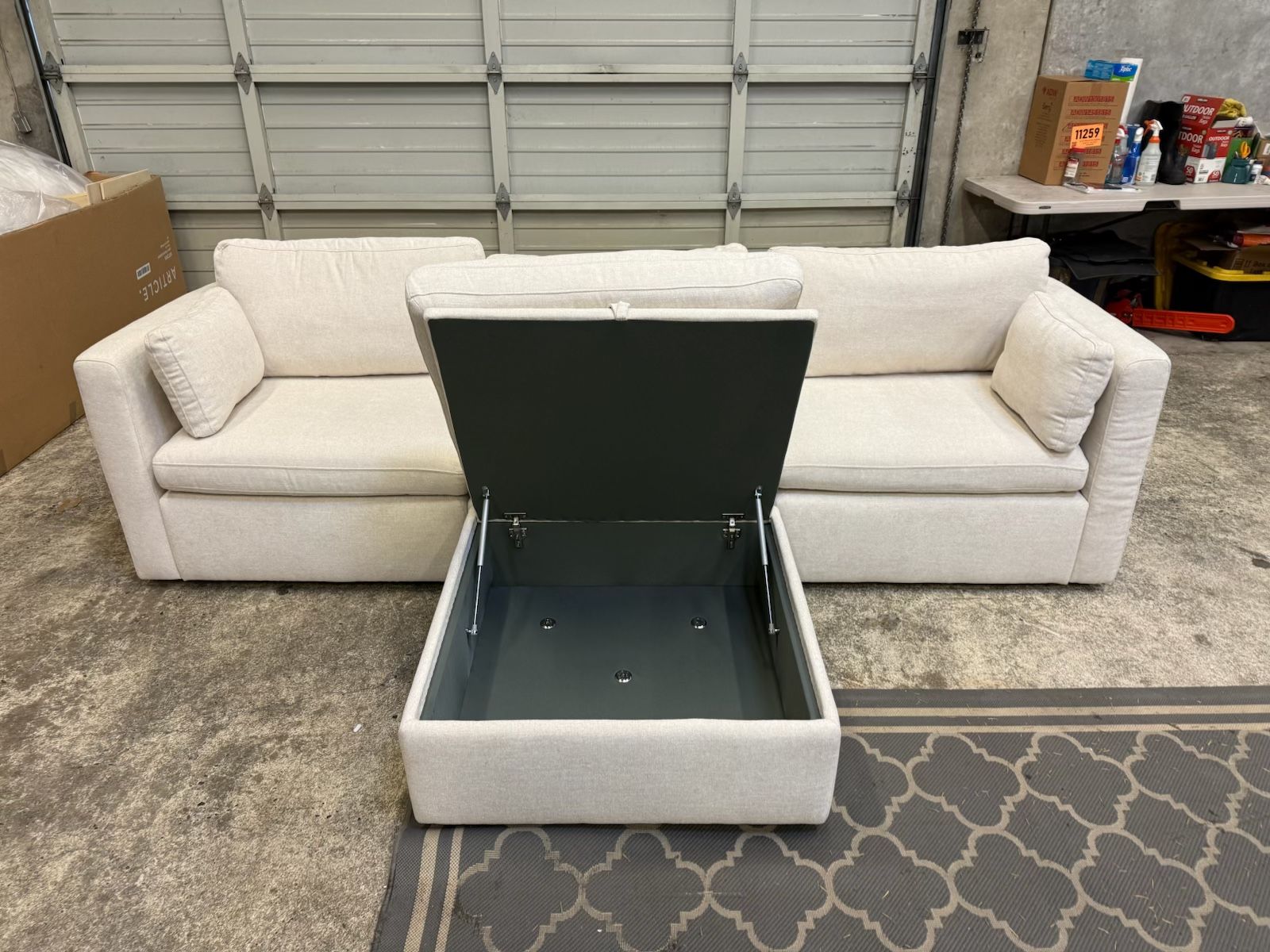 Savvy 4/piece, modular sofa sectional with storage ottoman