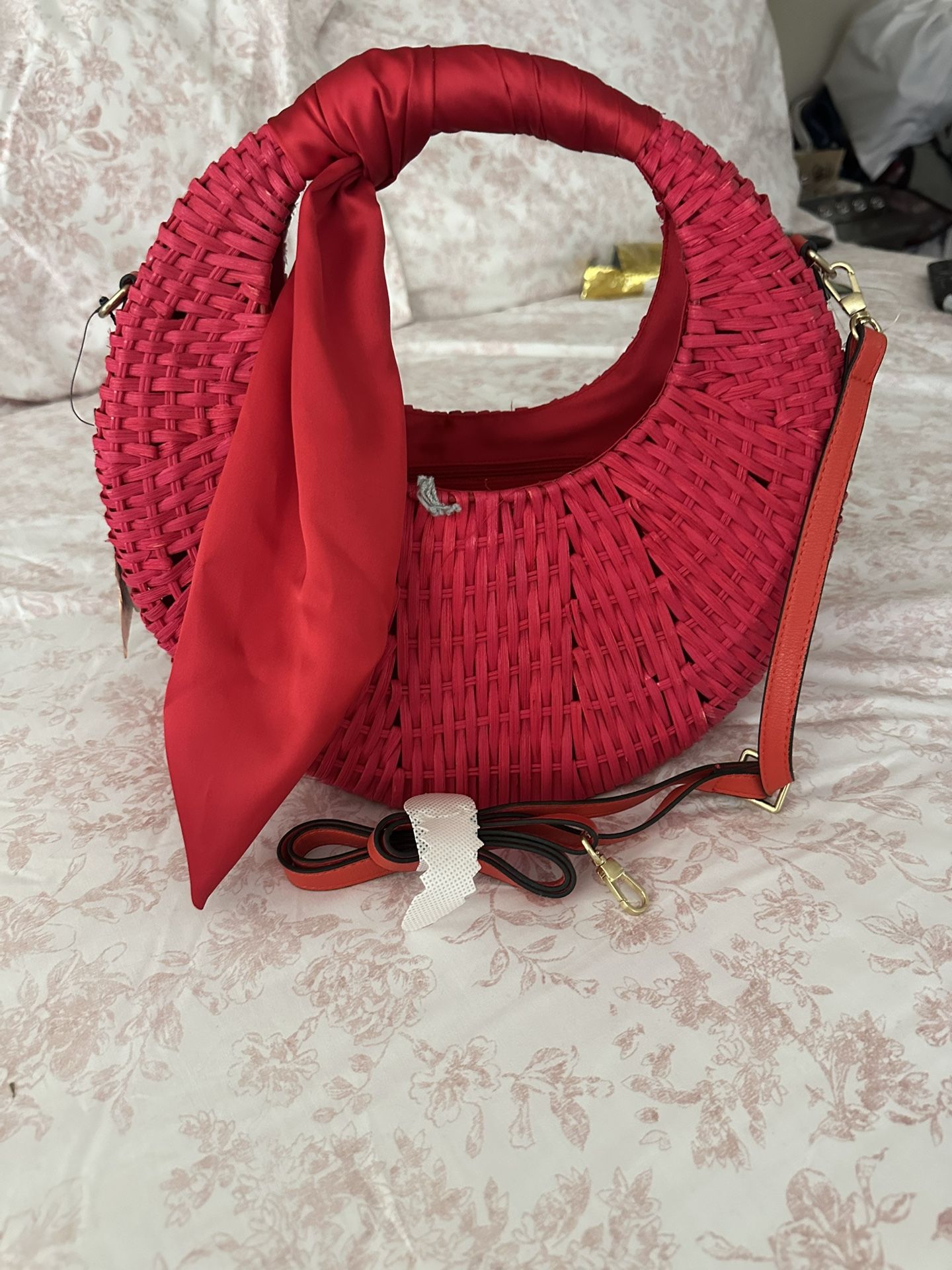 Straw/wicker Purse