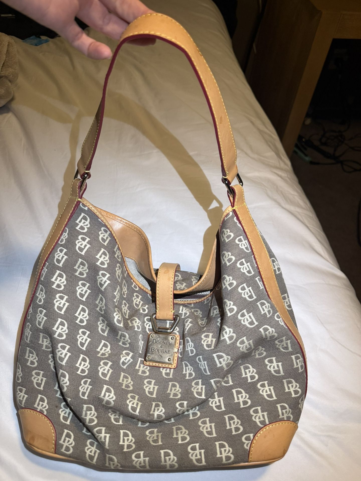 Vintage Dooney And Burke