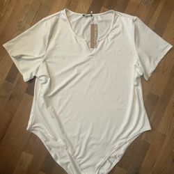 Bloomchic Women's Bodysuit Size 26 NWT