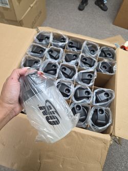Shaker cups