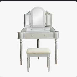 Vanity table