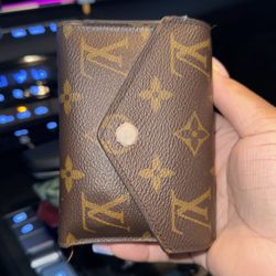 Louis Vuitton Monogram Victorine Wallet 