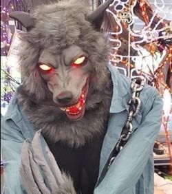 6' Swiping Arm Werewolf Animated Halloween Decor Growls and howls