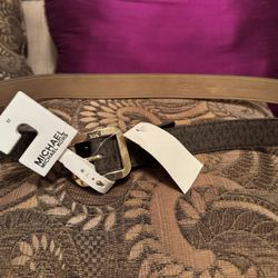 Michael Kors Women’s Belt.