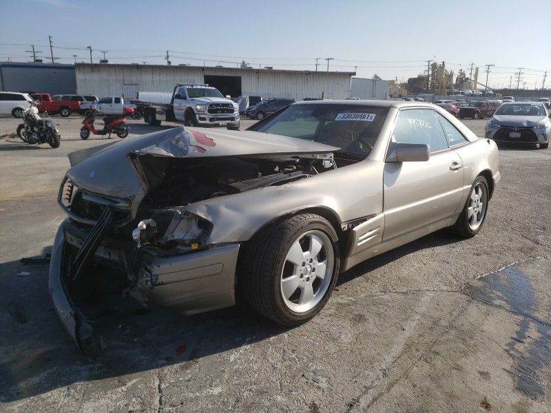 Parts are available  from 1 9 9 9 Mercedes-Benz S L 5 0 0 