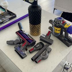 Dyson V8 Animal Total Sale