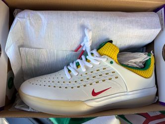 Nike SB Zoom Nyjah 3 PRM Sneakers