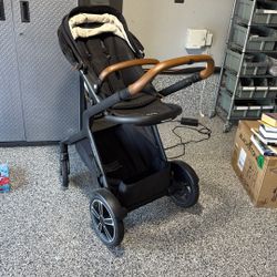 Nuna Demi Grow Stroller 