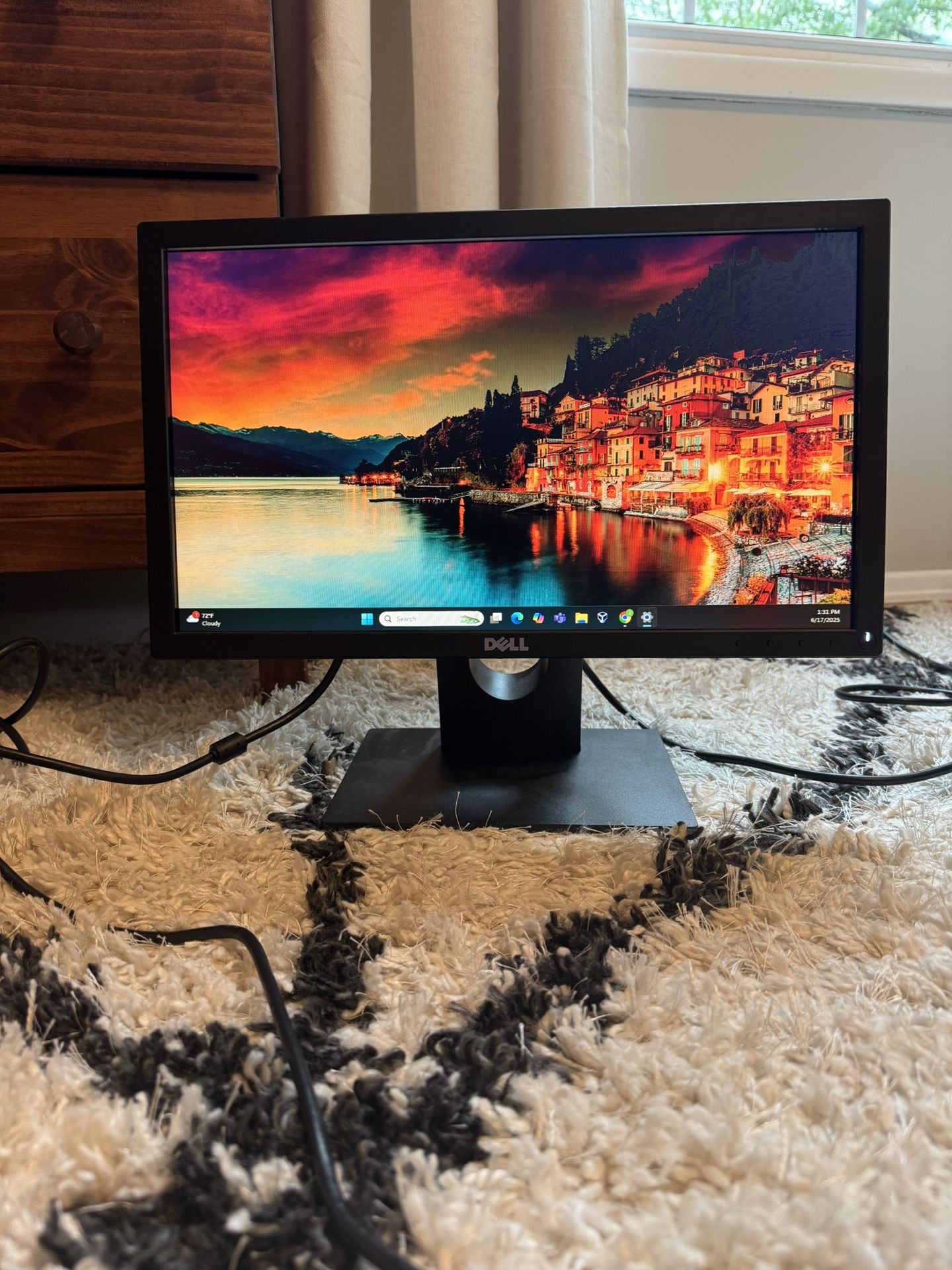 18.5” Dell Monitor