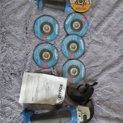 Milwaukee Chord Less grindr