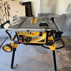 Dewalt table saw with rolling stand