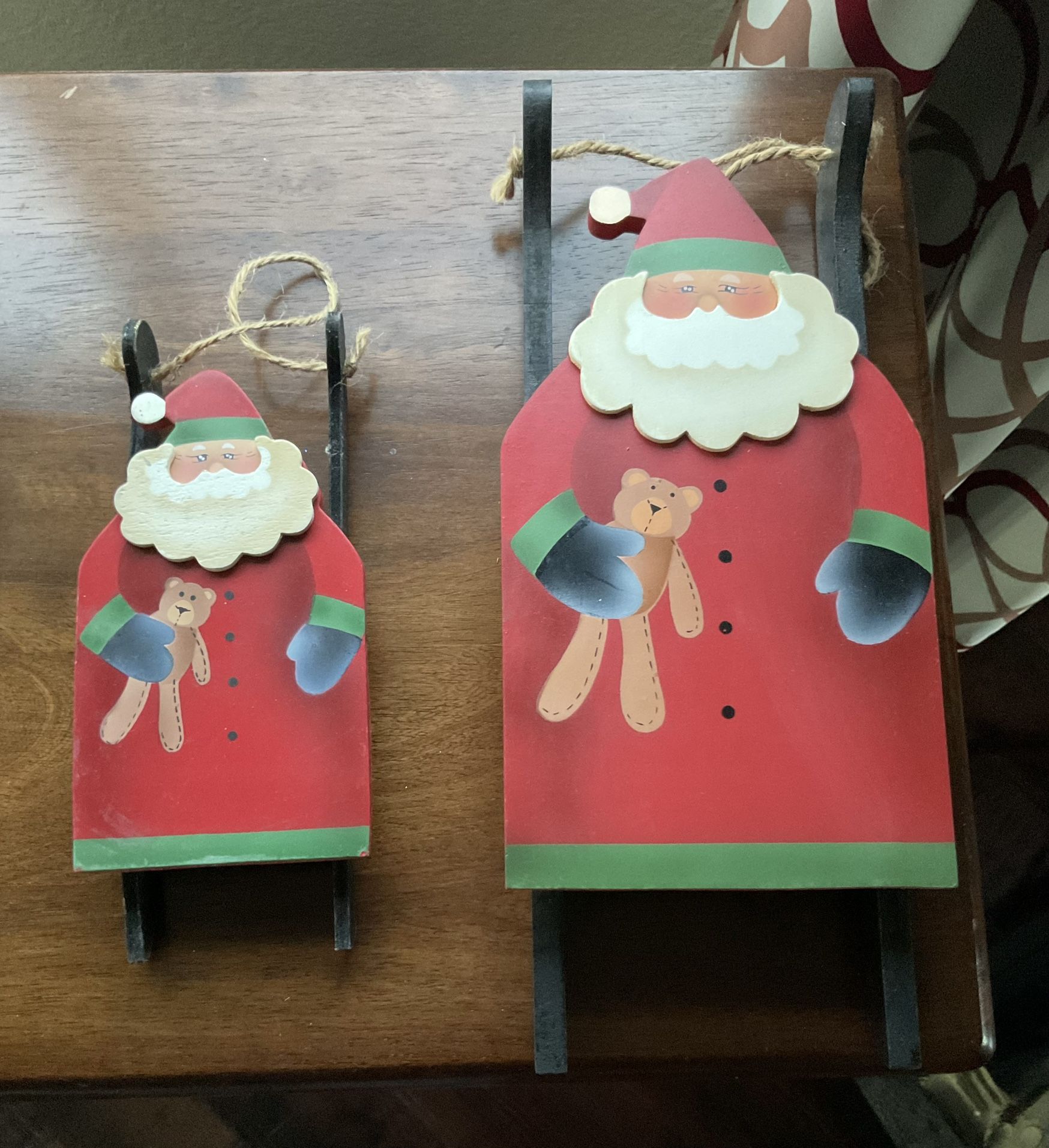 SANTA SLEDS 