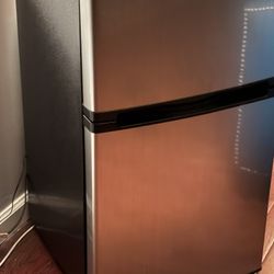 Mini Fridge (basically New)