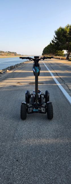 Mía four x4  scooter