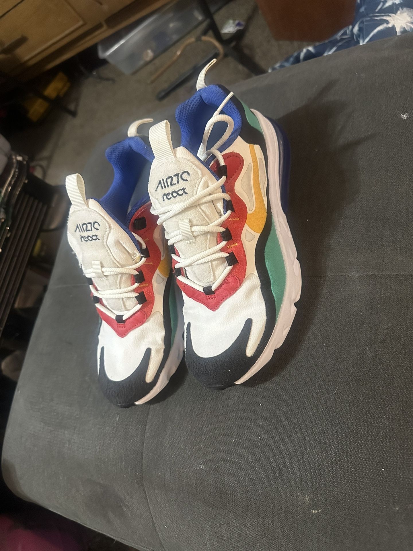 New Nike Women’s Size 5.5 React