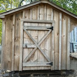 Amish Built Chicken Coup
