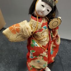 Small Chinese Doll Vtg