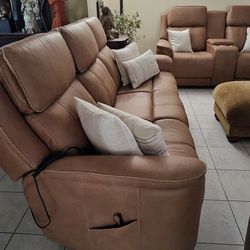 Zachary Sofa And Lobeseat Recliner Set