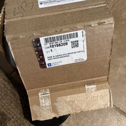 Left Side Gm Still In Box 82-92 Camaro / Firebird T Top Gasket