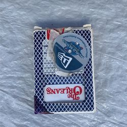 Bee Stingerback Playing Cards Casino Sealed Silver Legacy Reno NV Club Special 2002