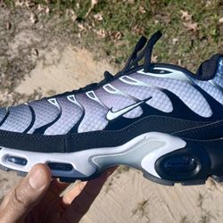 New N Box Size 10 $120