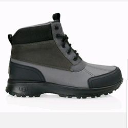 UGG M EMMETT DUCK BOOTS STYLIST WATER PROOF WEATHER RATED 33'C MEN'S HIGH TOP LEATHER BOOTS SIZE 9 BLACK/GRAY BRAND NEW WITH TAGS CHECK OUT MY OFFERS.