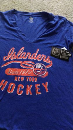 NHL Ladies Large t-shirt New York