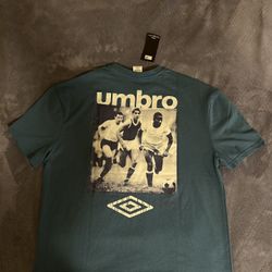 Umbro Men Green Boxy Loose Fit T-Shirt