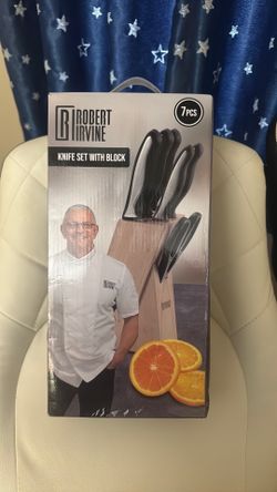 Knife set with block
