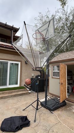 Basketball Shot Return Rebounder Machine