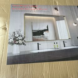 gold bathroom mirror 