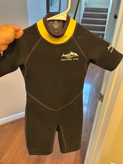 You shorty wetsuit size 8