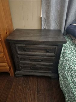 Night stand Jeromes Furniture wood