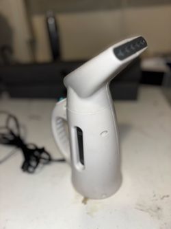 Steamfast Compact Garment Steamer for Clothes, Fabrics