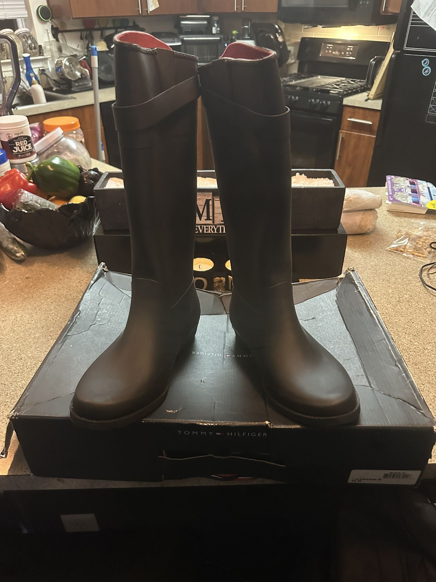 Tommy Hilfiger Coreen Boots 8.5 - 9.5
