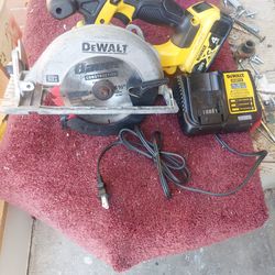 Dewalt. Circular saw 6 1/2  blade  battery.  And charger  105.00