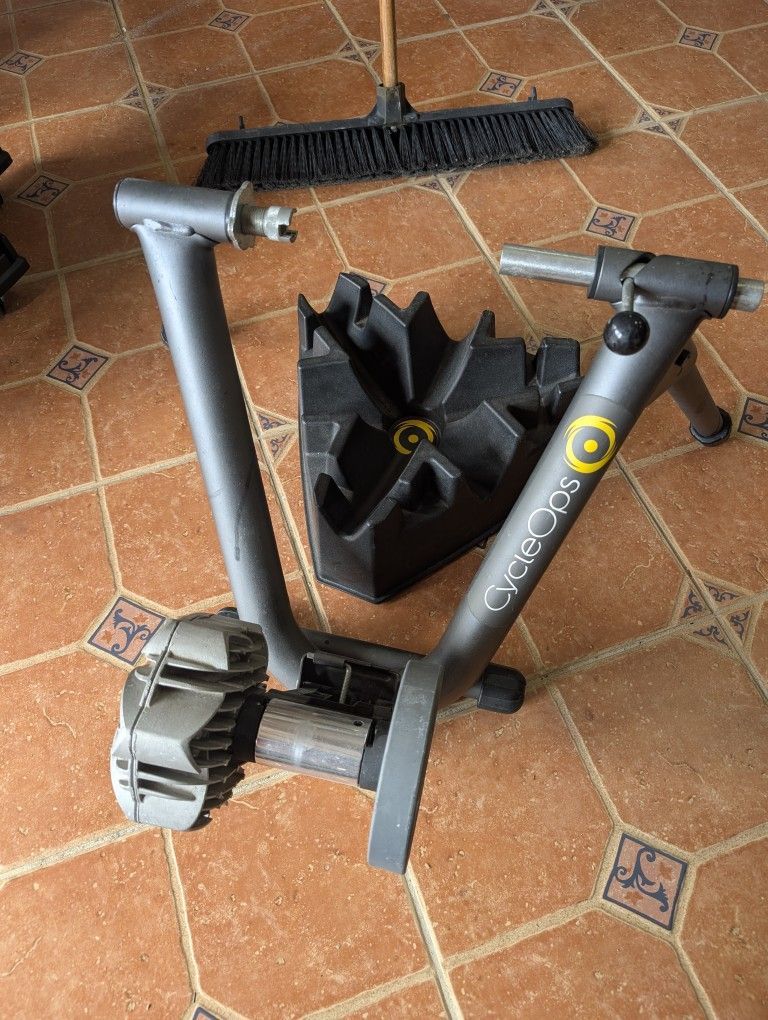 Cycle Ops Smart Trainer