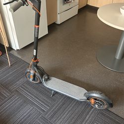 Segway Ninebot F35 Electric Scooter (parts only)
