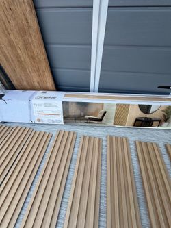 Artika Panolok Oak Slat Wall Panels – 8 Panels/Box – Open Box, Never Used. 8 boxes left!