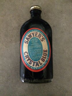 Vintage unopened bottle Sawyers Crystal Blue