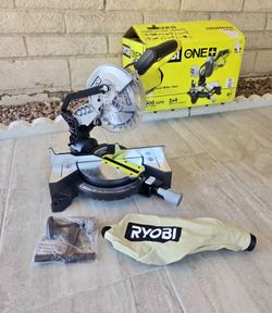 RYOBI 18V 7-1/4in Compound Miter Saw